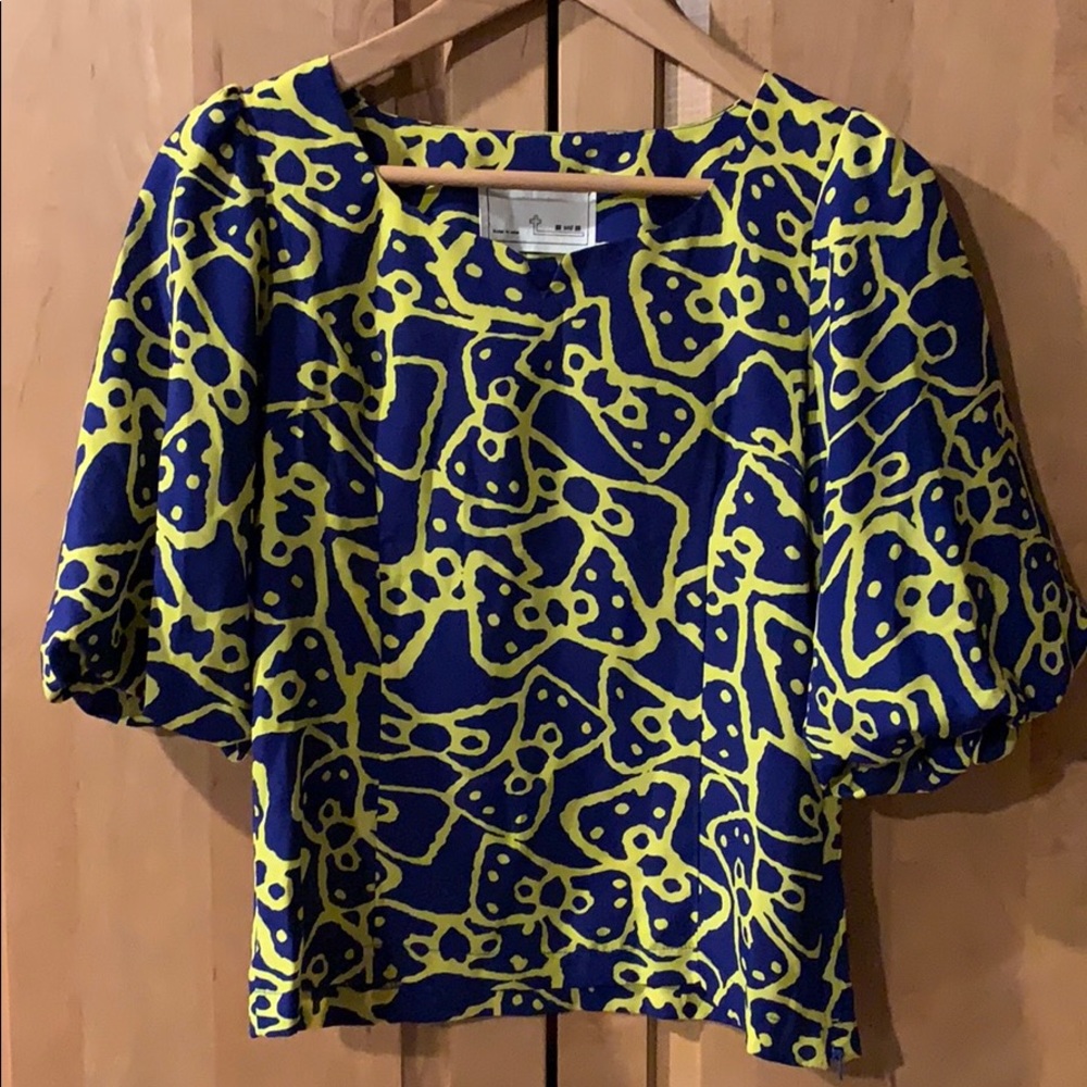 Ri and M, design by Seoul, Bow Blouse